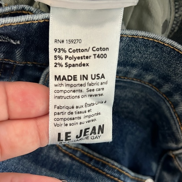 LE JEAN bella crop flare jean in meadow - Picture 9 of 10